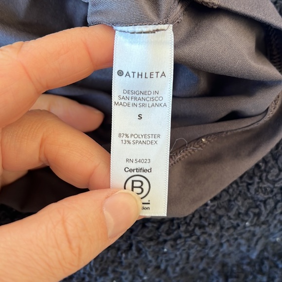 EUC Athleta tank top - Picture 2 of 2